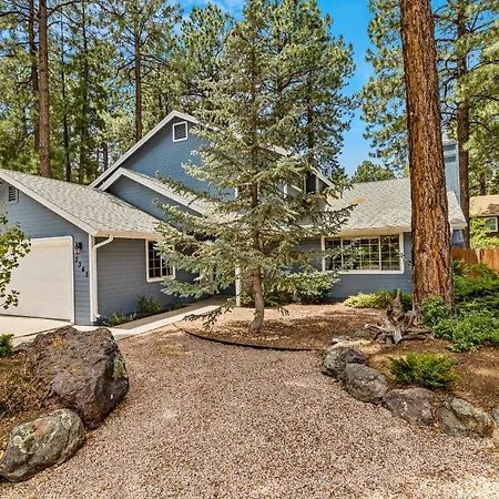 Family Friendly Escape~ Close To Downtown ~Airport ~Sedona & Grand Canyon Flagstaff Exterior foto