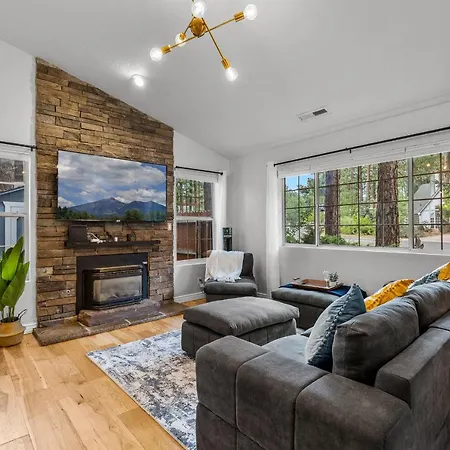 Family Friendly Escape~ Close To Downtown ~Airport ~Sedona & Grand Canyon Flagstaff Exterior foto